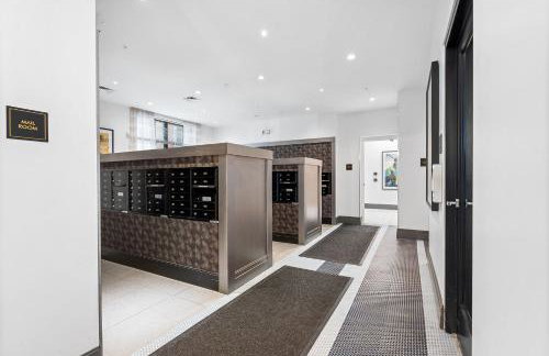 Modern 2BR 2BA Condo Sleeps 8 with Gym Laundry 20 Min to NYC - Foto 20