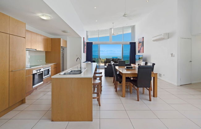 Azure Sea Whitsunday Resort - Photo 18