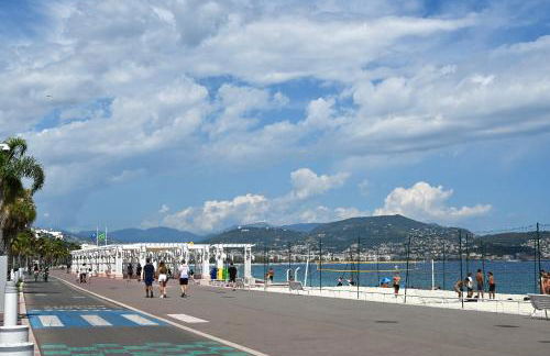 Appartement moderne 3 pièces climatisé avec balcon, plage à 2 min - Foto 1