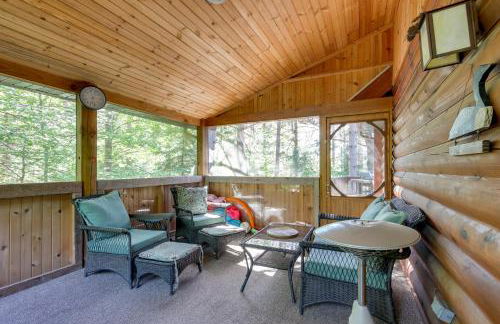 Lakefront Hazelhurst Cabin Dock and Pool Table - Foto 2