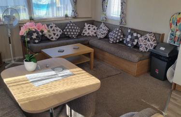 Trecco Bay Porthcawl 2-Bed Caravan Sleeps 6 - Foto 5