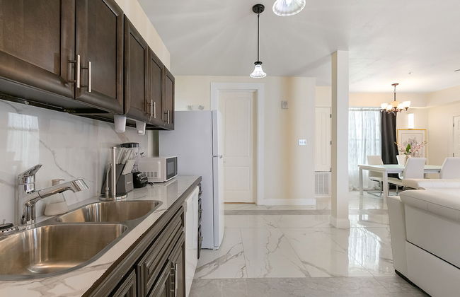 Stunning Condos Near French Quarter - Foto 43