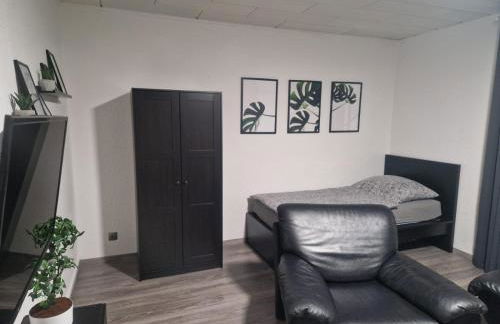 Ferienwohnung am See Dillich - Hunde willkommen - Eigener eingezäunter Garten - Ruhige Lage - Foto 15