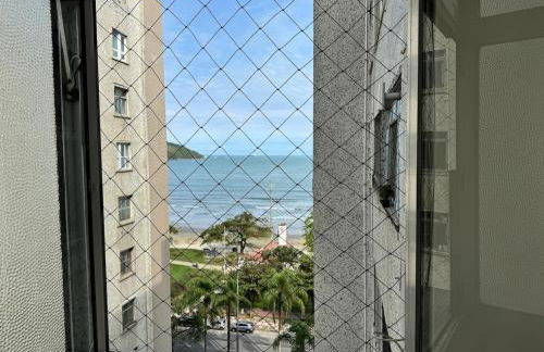 Modern, spacious with beach view! - Foto 38