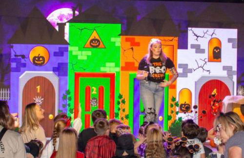 Caravan with hot tub at Tattershall lakes - Foto 47