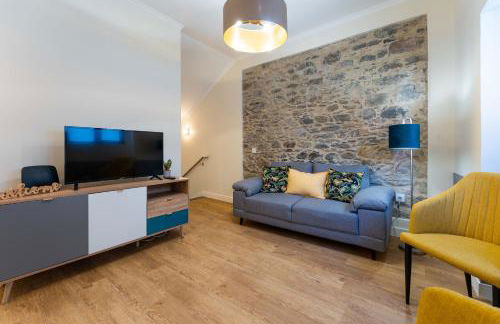 FLH Santa Cruz Triplex with Terrace - Foto 1