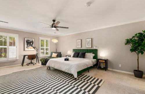 HotTub, FirePit, Basketball, 15 Min To Sedgefield - Photo 33