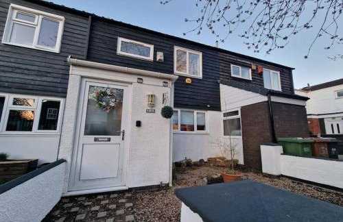 Spacious & comfy Home- very close to NEC Birmingham ,HS2 & Airport- Perfect for contractors & groups- free parking & Fast WiFi - Foto 32