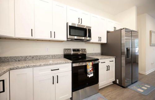 5 Min to Downtown - 12 to Elon - Deck - Wi-Fi - Foto 20