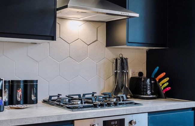 Host Apartments The Georgian Coach House 2 - Photo 19