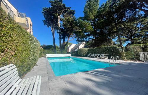 Les Muleaux - Wifi, TV, Piscine de résidence - Foto 9