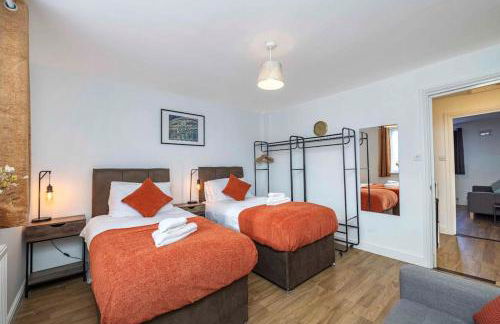 Ealing Manor - 6 beds 3 sofa beds sleeps 9 ppl - Foto 27
