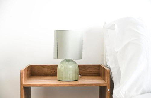 Historic 2-Bed Hideaway Near Hampton Court Palace - Foto 21