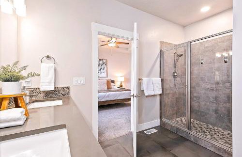 Gorgeous & Secluded 3BD 2BA Getaway by The Village at Meridian - Foto 26