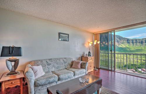 Lush Condo with Community Pool, 1 Mi to Beach! - Foto 6
