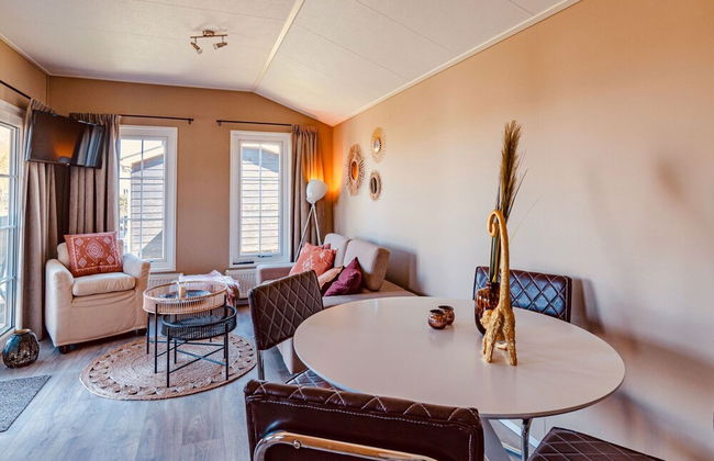 Cozy Holiday Home With Terrace - Photo 11