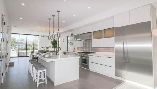 Modern Paradise - walk to beach- sleeps 10 - Foto 4