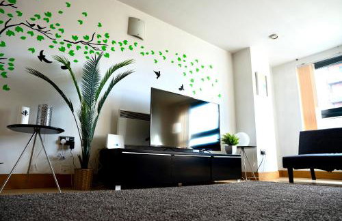 The Comfort Hub - Leeds Train Station - Foto 23