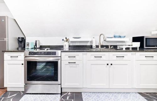 Modern Loft 4 - 5 Min Walk to Cleveland Clinic - Foto 9