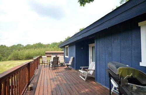 Black Bear Cabin - Fire Pit, Grill, View, Pet Friendly, Fireplace, King Bed, Wifi, Game Room - Foto 37