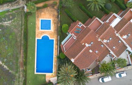 Bonita stay B Beach 1ªlínea, fibra, AA, BBQ, pool - Foto 43