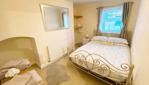 43 Heol Maelor- A Homely Cottage in Wrexham, North Wales - Foto 3