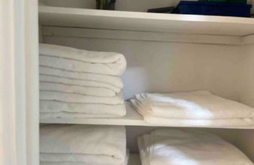 Vacation House with Heated Pool in Bradenton! - Foto 8