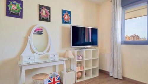 Holidays2Malaga Heroe de Sostoa con piscina junto Estacion AVE y playa - Foto 5