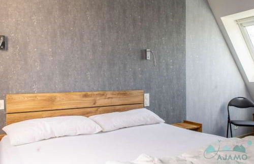 209 - Charmante maison entièrement rénovée à quelques pas de Sables-Dor-Les-Pins - Foto 16