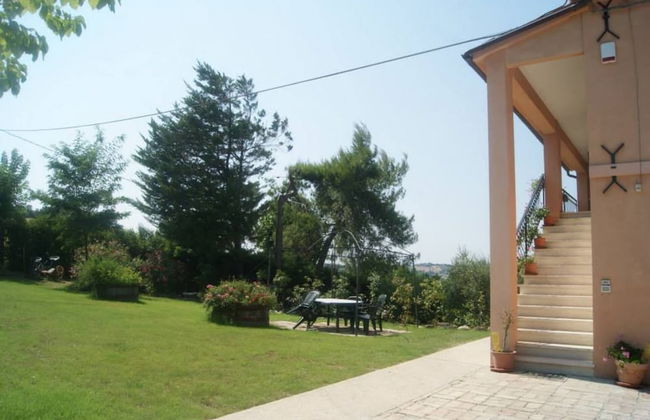 Family Villa, Pool and Country Side Views, Italy - Foto 21