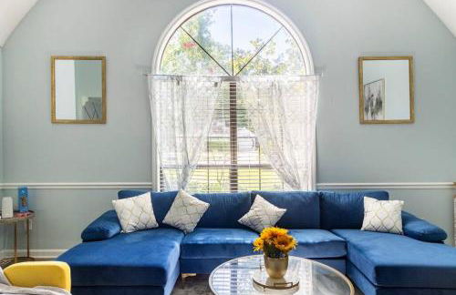 King Bed_Cozy Urban Retreat-Central Memphis - Foto 3