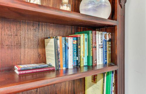 2 Mi to NYC Train WFH-Friendly Greenwich Apt! - Foto 7