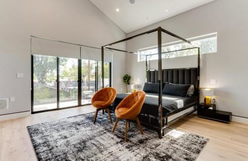 Posh Luxury Modern Home with Pool Spa and Rooftop Deck - Foto 11