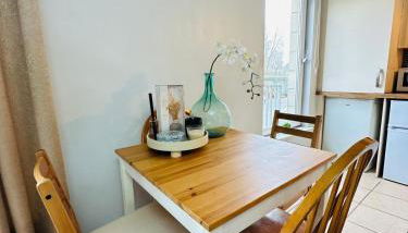 Modern Economy Glasgow Apartment with King bed - Foto 2