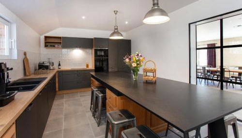 La Porte d'Arcy - grand jardin et piscine partagée - Foto 2, stove