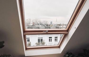 Sunlit Maisonette by the Alster - Photo 45