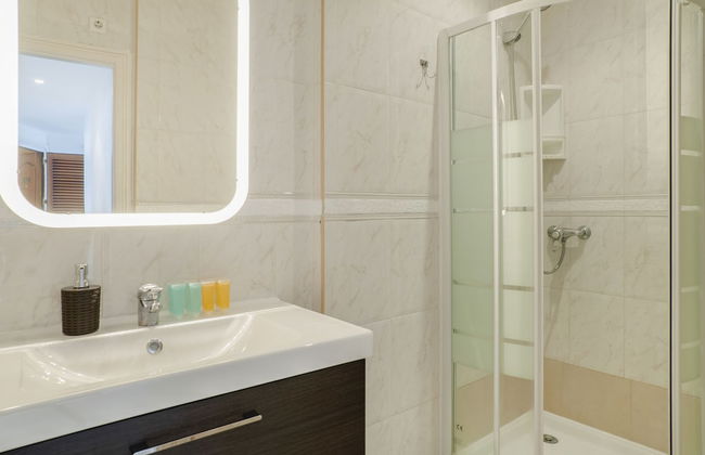 Skol Sea Views Apartments - Photo 74