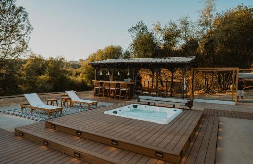 Boho chic oasis by Casa Oso with pool, spa and views - Foto 22