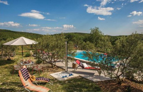 Three-Bedroom Holiday Home In Labin - Foto 12