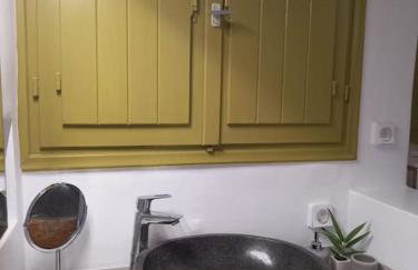 Finikas Cave House - Photo 30