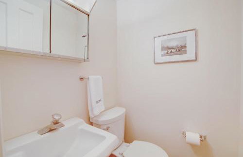 Private Lake Access Great for Families - Photo 20