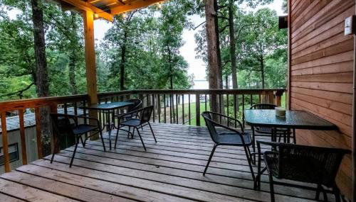 Lakefront 3BR with Bunkhouse and Kayaks, Rowboat Included - Foto 4