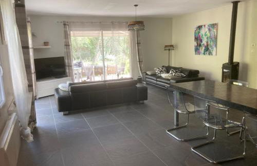 Villa récente avec piscine privée - Foto 8