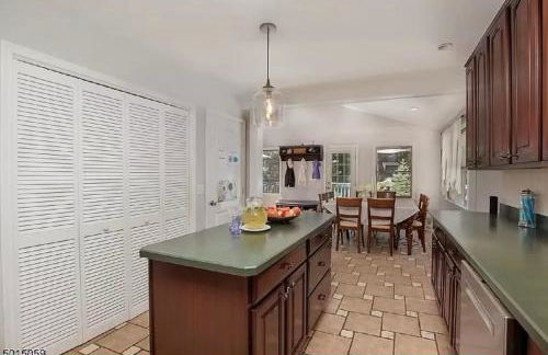 Large Private House on 5 Wooded Acres. Total Privacy! - Foto 11