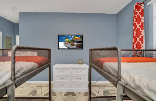 7664 Comrow Street #104 - Foto 24