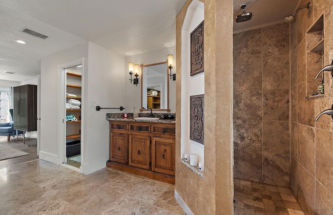 Decked Out On Marbury 4 Bedroom Home by RedAwning - Photo 35