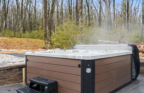 Hot Tub Sauna Spacious Backyard Luxury - Photo 63