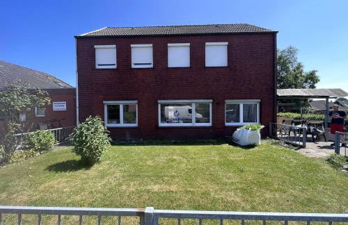 Wunderschöne und moderne Ferienwohnung mit Garten - Photo 17