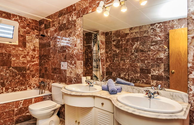 Blanes Beach - Photo 11