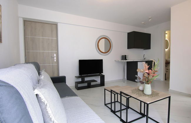 Phaedrus Living: Skiathos Luxury Residences Gri - Photo 8